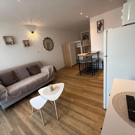 Apartment Cap Sur Le Port